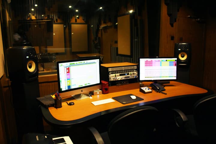 Studio B — Control Room
